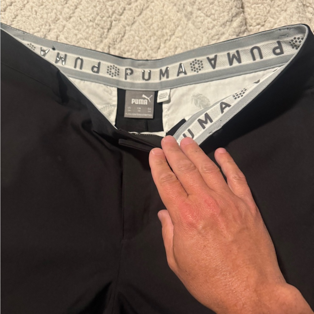 PUMA Black Premium golf shorts